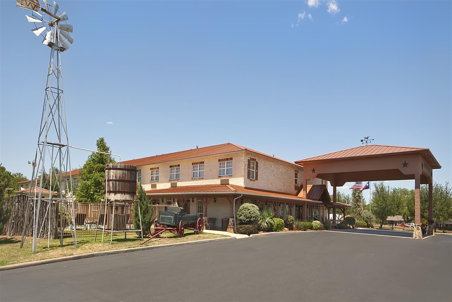 Best Western Plus Fredericksburg Exterior foto