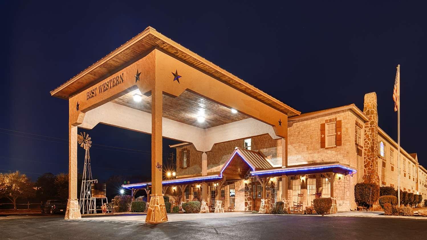 Best Western Plus Fredericksburg Exterior foto